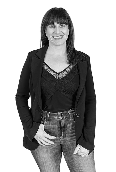 Loni Jacobsen | VP, Account Management 